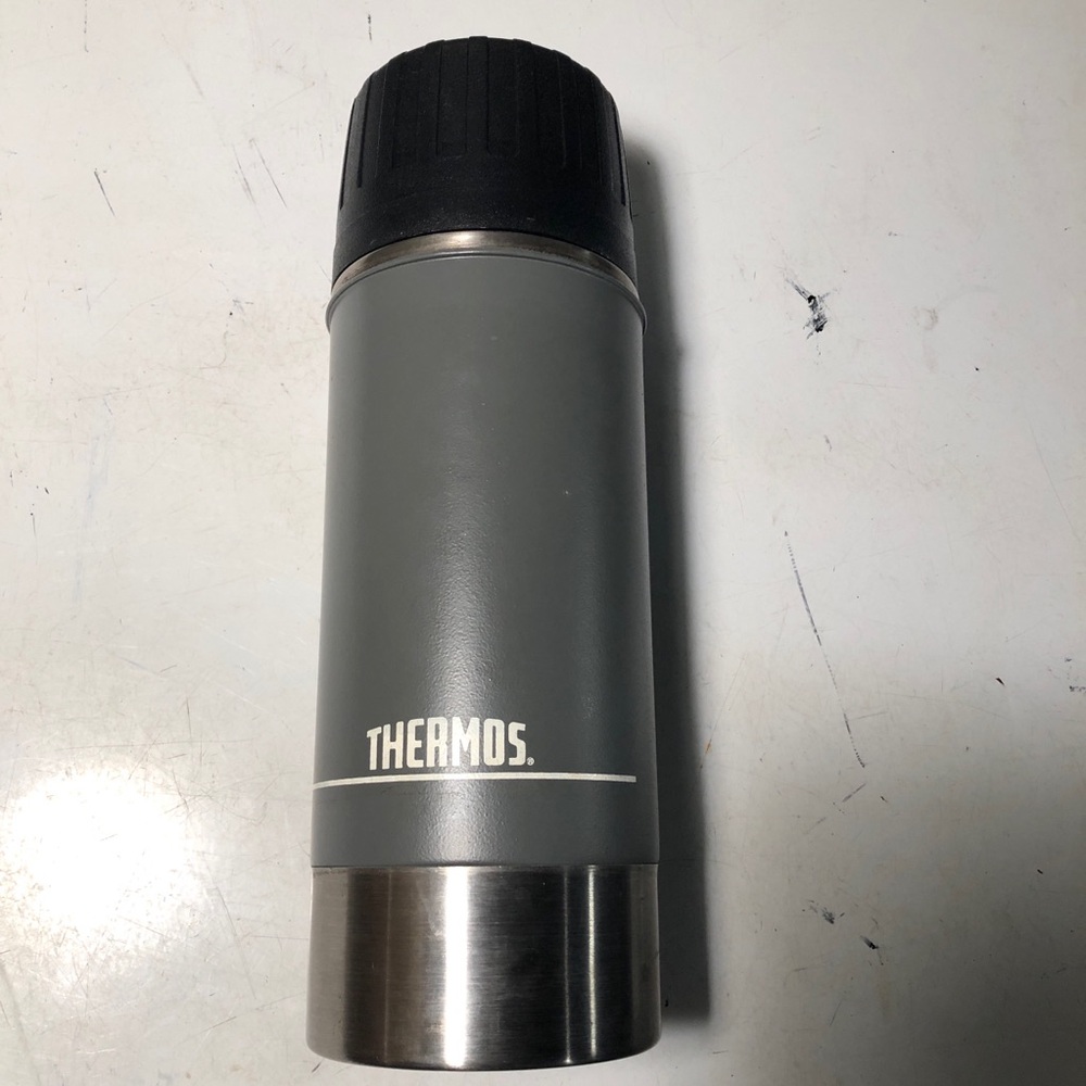 Vintage Thermos Vacuum Bottle Flip Stopper No. 781, 1.03 Qt .99 Litre USA